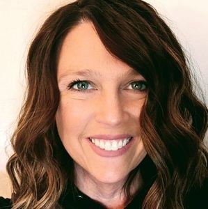 Meet your Posher, Carrie